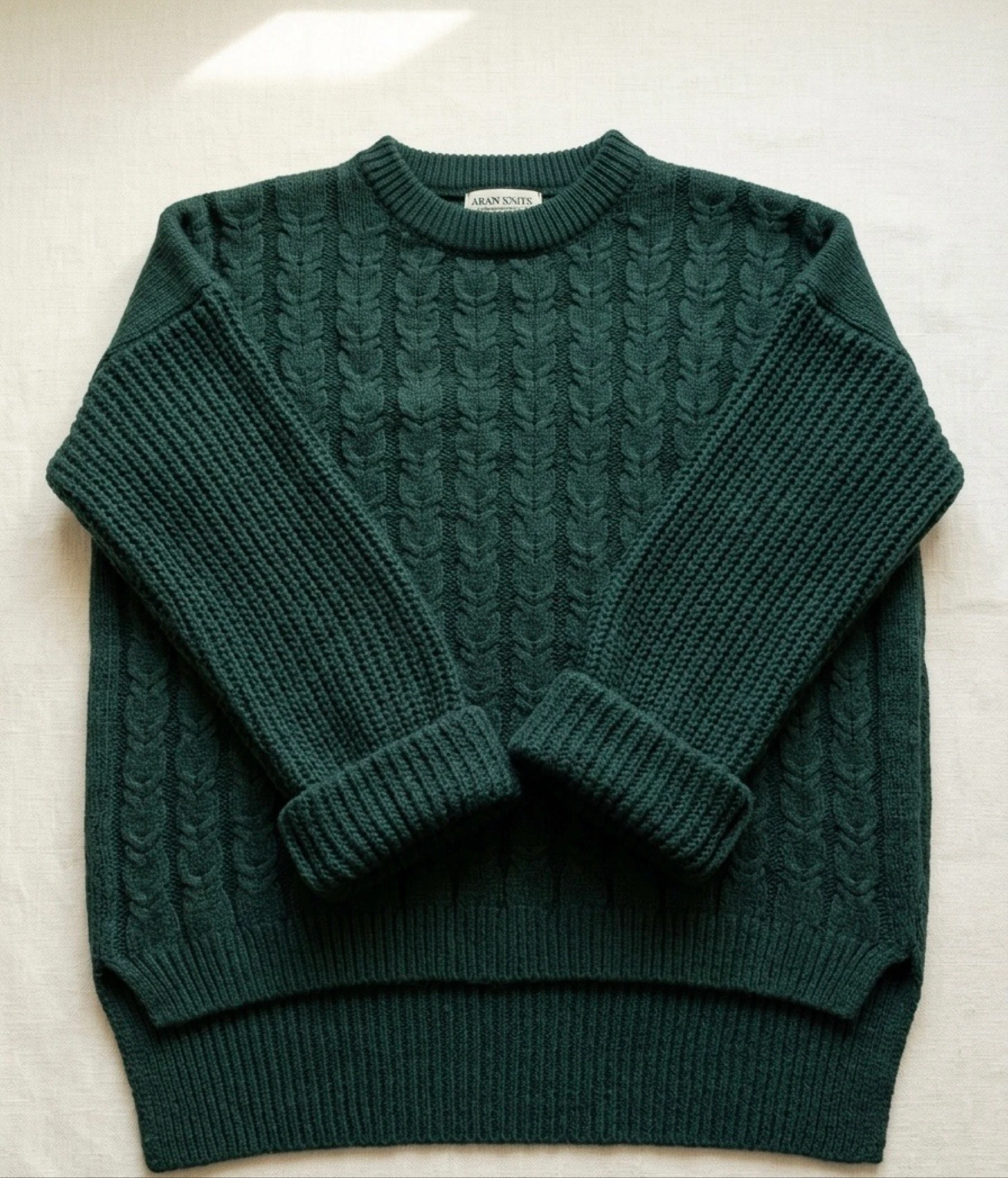 Túnica Feminina de Tricô Verde-Escuro Oversized | Estilo Suéter Alongado com Ponto Trançado